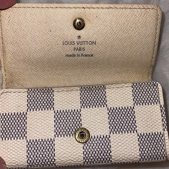 🔥EUC Louis Vuitton Damier Azure Key Holder🔥 - Picture 7 of 12